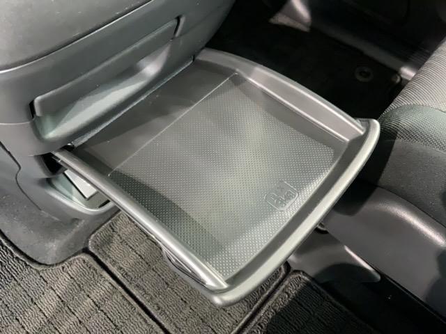 フリード Ｇブラックスタイル　Ｈ　ＳＥＮＳＩＮＧ　最長５年保証　ナビＶＸＭ－２２５Ｃｉ　Ｒカメラ　ＢＴオ－ディオ　ドラレコ　ＥＴＣ　ＬＥＤライト　両側電動ドア　ＶＳＡ　シ－トヒ－タ－　クルコン　アルミ　スマ－トキ－　盗難防止装置（27枚目）