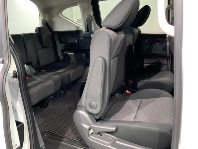 フリード Ｇブラックスタイル　Ｈ　ＳＥＮＳＩＮＧ　最長５年保証　ナビＶＸＭ－２２５Ｃｉ　Ｒカメラ　ＢＴオ－ディオ　ドラレコ　ＥＴＣ　ＬＥＤライト　両側電動ドア　ＶＳＡ　シ－トヒ－タ－　クルコン　アルミ　スマ－トキ－　盗難防止装置（35枚目）