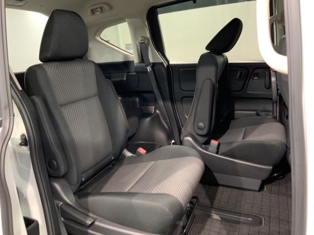 フリード Ｇブラックスタイル　Ｈ　ＳＥＮＳＩＮＧ　最長５年保証　ナビＶＸＭ－２２５Ｃｉ　Ｒカメラ　ＢＴオ－ディオ　ドラレコ　ＥＴＣ　ＬＥＤライト　両側電動ドア　ＶＳＡ　シ－トヒ－タ－　クルコン　アルミ　スマ－トキ－　盗難防止装置（36枚目）