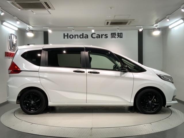 フリード Ｇブラックスタイル　Ｈ　ＳＥＮＳＩＮＧ　最長５年保証　ナビＶＸＭ－２２５Ｃｉ　Ｒカメラ　ＢＴオ－ディオ　ドラレコ　ＥＴＣ　ＬＥＤライト　両側電動ドア　ＶＳＡ　シ－トヒ－タ－　クルコン　アルミ　スマ－トキ－　盗難防止装置（51枚目）