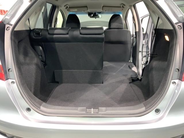 フィット 13G・Lホンダセンシング 最長5年保証 ナビVXM-204VFi TV Rカメラ CD録音 BTオ-ディオ DVD ETC LEDライト VSA スマ-トキ- スペアキー 盗難防止装置 整備記録簿 AAC Wエアバッグ USB(37枚目)