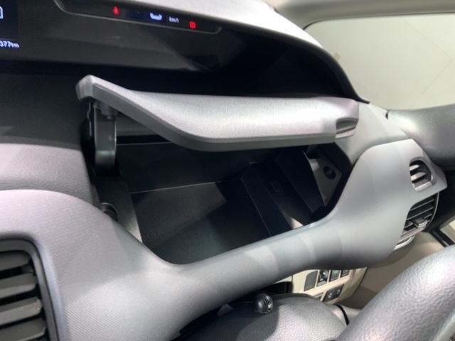 セレナ X 1年保証 純正ナビ TV Rカメラ CD録音 BTオ-ディオ DVD Rモニター ETC 横滑り防止 両側電動ドア クルコン スマートキー 盗難防止装置 整備記録簿 AAC Wエアバッグ ドアバイザー(27枚目)