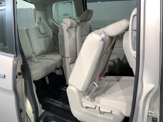 セレナ X 1年保証 純正ナビ TV Rカメラ CD録音 BTオ-ディオ DVD Rモニター ETC 横滑り防止 両側電動ドア クルコン スマートキー 盗難防止装置 整備記録簿 AAC Wエアバッグ ドアバイザー(33枚目)