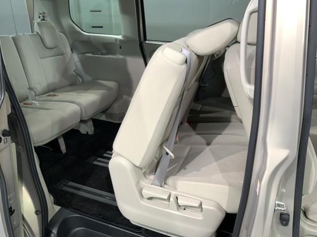 セレナ X 1年保証 純正ナビ TV Rカメラ CD録音 BTオ-ディオ DVD Rモニター ETC 横滑り防止 両側電動ドア クルコン スマートキー 盗難防止装置 整備記録簿 AAC Wエアバッグ ドアバイザー(34枚目)