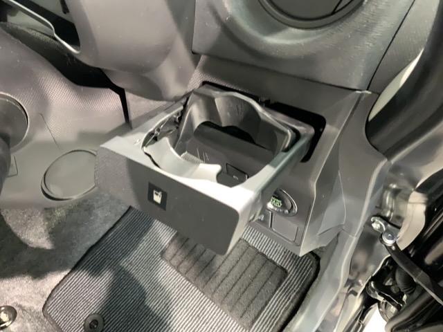 ムーヴ カスタムＸＳＡ　１年保証　ワンオーナー　ナビ　ＴＶ　Ｒカメラ　ＤＶＤ　ドラレコ　衝突軽減Ｂ　ＥＴＣ　ＬＥＤライト　横滑り防止　アルミ　フォグ　スマートキー　盗難防止装置　整備記録簿　ＡＡＣ　Ｗエアバッグ　ドアバイザー（30枚目）