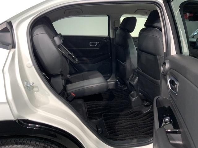 ヴェゼル ｅ：ＨＥＶＺ　Ｈ　ＳＥＮＳＩＮＧ　最長５年保証　純正ナビ　ＴＶ　Ｒカメラ　マルチビュー　ＢＴオ－ディオ　ＥＴＣ　ＬＥＤライト　ＶＳＡ　シートヒーター　クルコン　Ｐテールゲート　アルミ　フォグ　スマートキー　ＡＡＣ（34枚目）