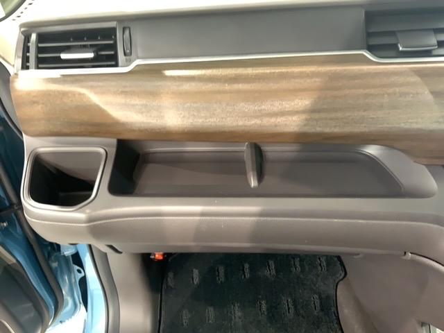 フリード G・ホンダセンシング 最長5年保証 1オ-ナ- 9inchナビ VXM-197VFNi TV リヤカメラ BTオーディオ CD録音 DVD ドラレコ ETC LEDライト 両側電動ドア クルコン CarPlay 整備記録簿(25枚目)