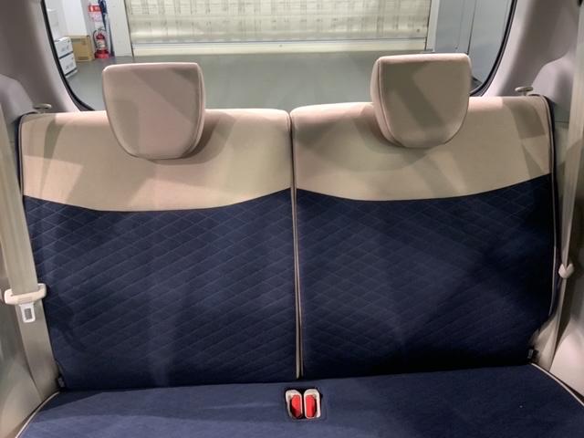 ���Џ��i���Z���^�[�ɂē��O���̃N���[�j���O�����{���Ă���܂��I