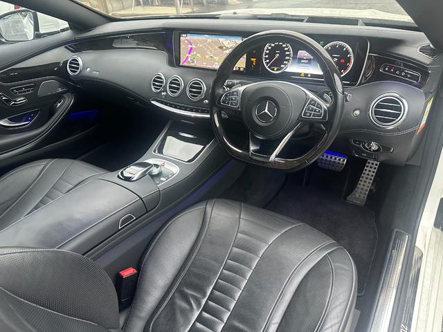 Ｓクラス Ｓ５５０　クーペ　ＡＭＧライン　新品Ｓ６３仕様バンパー！新品Ｓ６３仕様リアディフーザー！４本出しマフラーカッター！パナメリカーナグリル！新品６３仕様２０インチアルミホイール！新品タイヤ！ＡＭＧ純正フロントバッジ！ローダウン！（28枚目）