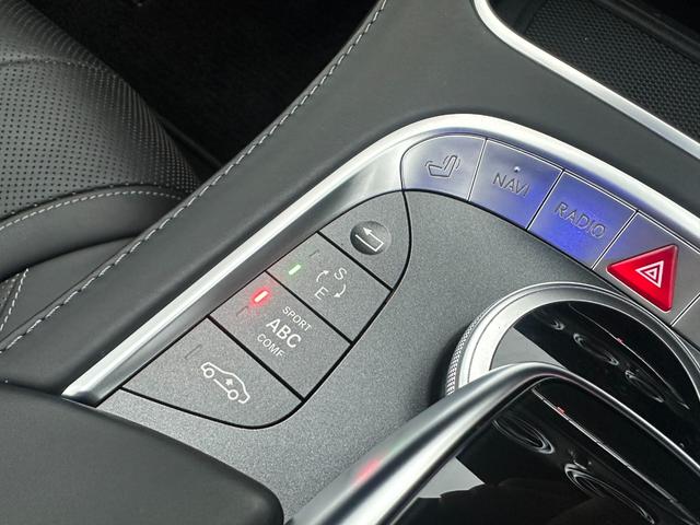 Ｓクラス Ｓ５５０　クーペ　ＡＭＧライン　新品Ｓ６３仕様バンパー！新品Ｓ６３仕様リアディフーザー！４本出しマフラーカッター！パナメリカーナグリル！新品６３仕様２０インチアルミホイール！新品タイヤ！ＡＭＧ純正フロントバッジ！ローダウン！（40枚目）