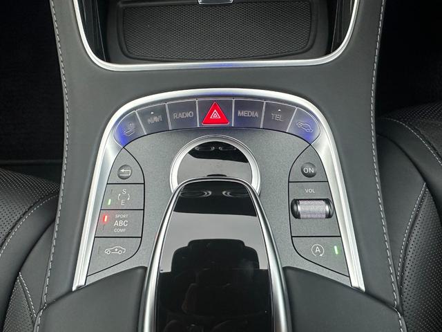 Ｓクラス Ｓ５５０　クーペ　ＡＭＧライン　新品Ｓ６３仕様バンパー！新品Ｓ６３仕様リアディフーザー！４本出しマフラーカッター！パナメリカーナグリル！新品６３仕様２０インチアルミホイール！新品タイヤ！ＡＭＧ純正フロントバッジ！ローダウン！（46枚目）
