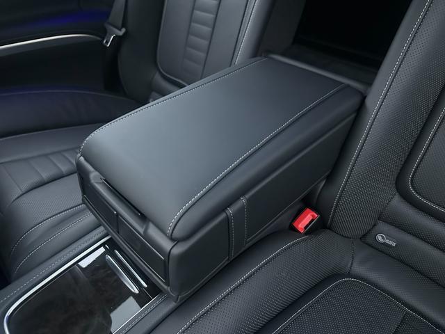 Ｓクラス Ｓ５５０　クーペ　ＡＭＧライン　新品Ｓ６３仕様バンパー！新品Ｓ６３仕様リアディフーザー！４本出しマフラーカッター！パナメリカーナグリル！新品６３仕様２０インチアルミホイール！新品タイヤ！ＡＭＧ純正フロントバッジ！ローダウン！（52枚目）