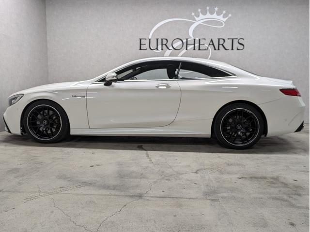 Ｓクラス Ｓ５５０　クーペ　ＡＭＧライン　新品Ｓ６３仕様バンパー！新品Ｓ６３仕様リアディフーザー！４本出しマフラーカッター！パナメリカーナグリル！新品６３仕様２０インチアルミホイール！新品タイヤ！ＡＭＧ純正フロントバッジ！ローダウン！（75枚目）