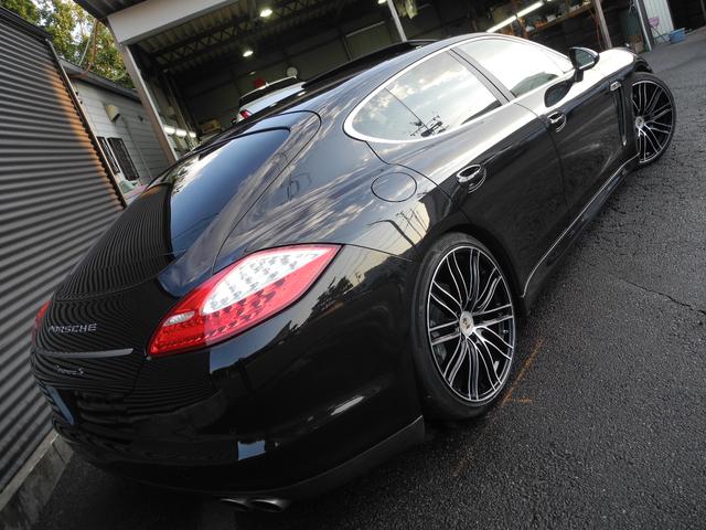 S 正規ディーラー車 左ハンドル キャメルレザー サンルーフ(2枚目)