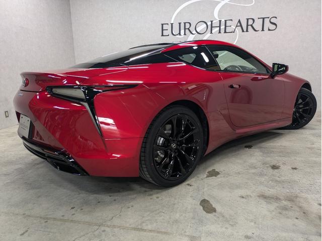 ＬＣ ＬＣ５００ｈ　ＨＵＤ　純正２１インチＡＷブラックペイント　新品タイヤ　レクサスセーフティーセンスプラス　レーダークルーズコントロール　レーンキーピングアシスト　ＢＳＭ　ＣＦＲＰルーフ　各所ブラックペイントカスタム（2枚目）