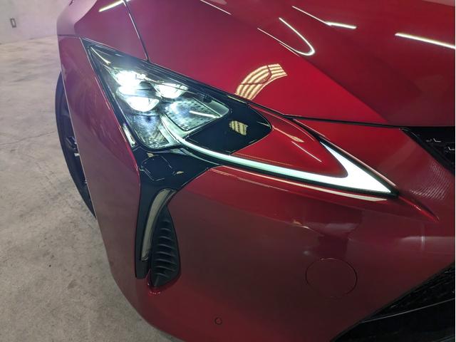 ＬＣ ＬＣ５００ｈ　ＨＵＤ　純正２１インチＡＷブラックペイント　新品タイヤ　レクサスセーフティーセンスプラス　レーダークルーズコントロール　レーンキーピングアシスト　ＢＳＭ　ＣＦＲＰルーフ　各所ブラックペイントカスタム（20枚目）