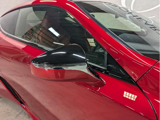 ＬＣ ＬＣ５００ｈ　ＨＵＤ　純正２１インチＡＷブラックペイント　新品タイヤ　レクサスセーフティーセンスプラス　レーダークルーズコントロール　レーンキーピングアシスト　ＢＳＭ　ＣＦＲＰルーフ　各所ブラックペイントカスタム（28枚目）