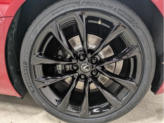 ＬＣ ＬＣ５００ｈ　ＨＵＤ　純正２１インチＡＷブラックペイント　新品タイヤ　レクサスセーフティーセンスプラス　レーダークルーズコントロール　レーンキーピングアシスト　ＢＳＭ　ＣＦＲＰルーフ　各所ブラックペイントカスタム（38枚目）