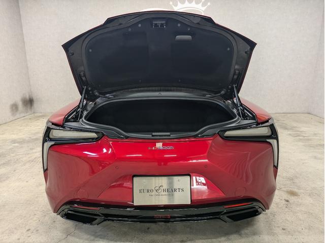 ＬＣ ＬＣ５００ｈ　ＨＵＤ　純正２１インチＡＷブラックペイント　新品タイヤ　レクサスセーフティーセンスプラス　レーダークルーズコントロール　レーンキーピングアシスト　ＢＳＭ　ＣＦＲＰルーフ　各所ブラックペイントカスタム（48枚目）