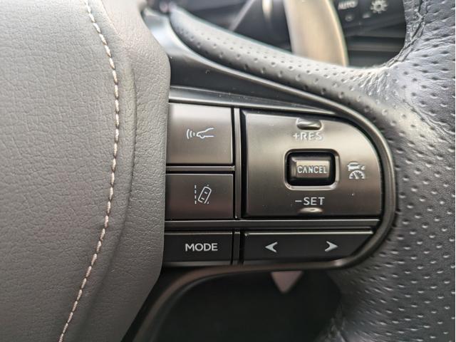 ＬＣ ＬＣ５００ｈ　ＨＵＤ　純正２１インチＡＷブラックペイント　新品タイヤ　レクサスセーフティーセンスプラス　レーダークルーズコントロール　レーンキーピングアシスト　ＢＳＭ　ＣＦＲＰルーフ　各所ブラックペイントカスタム（53枚目）