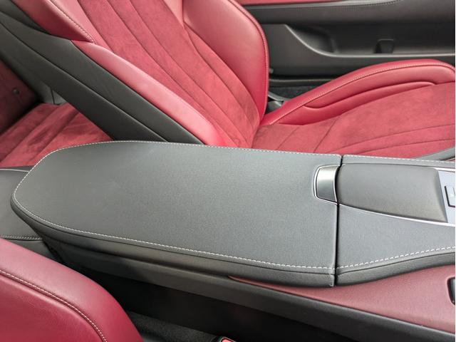ＬＣ ＬＣ５００ｈ　ＨＵＤ　純正２１インチＡＷブラックペイント　新品タイヤ　レクサスセーフティーセンスプラス　レーダークルーズコントロール　レーンキーピングアシスト　ＢＳＭ　ＣＦＲＰルーフ　各所ブラックペイントカスタム（64枚目）
