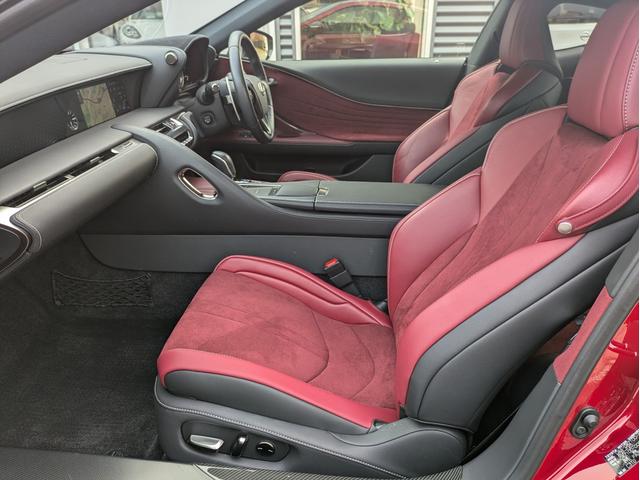 ＬＣ ＬＣ５００ｈ　ＨＵＤ　純正２１インチＡＷブラックペイント　新品タイヤ　レクサスセーフティーセンスプラス　レーダークルーズコントロール　レーンキーピングアシスト　ＢＳＭ　ＣＦＲＰルーフ　各所ブラックペイントカスタム（69枚目）