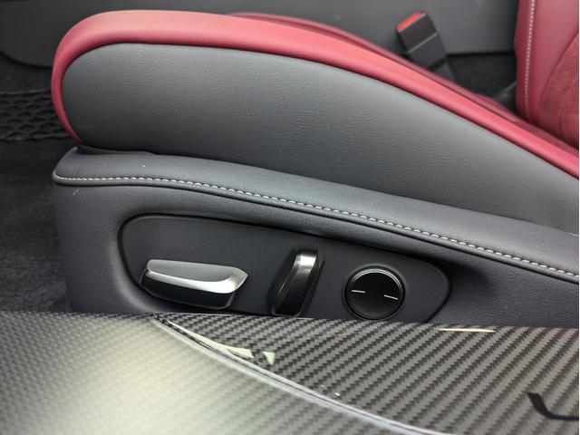 ＬＣ ＬＣ５００ｈ　ＨＵＤ　純正２１インチＡＷブラックペイント　新品タイヤ　レクサスセーフティーセンスプラス　レーダークルーズコントロール　レーンキーピングアシスト　ＢＳＭ　ＣＦＲＰルーフ　各所ブラックペイントカスタム（73枚目）