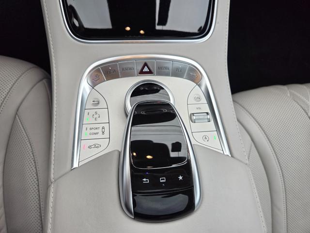 Ｓクラス Ｓ５５０　４マチック　クーペ　エディション　１　左ハンドル　１８８台限定車　スワロクリスタルＰＫＧ　ナイトビューアシスト　デジーノインテリア　白革エアシート　後期Ｓ６３仕様エアロ＆グリル＆２０インチＡＷ＆レッドキャリパ　３６０°カメラ　全塗装済黒（10枚目）