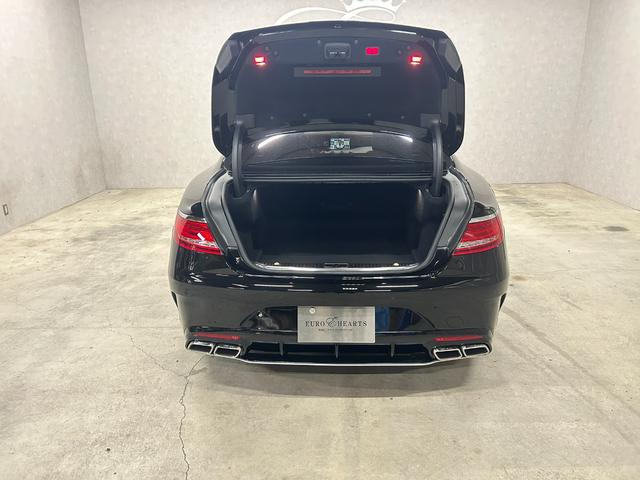 Ｓクラス Ｓ５５０　４マチック　クーペ　エディション　１　左ハンドル　１８８台限定車　スワロクリスタルＰＫＧ　ナイトビューアシスト　デジーノインテリア　白革エアシート　後期Ｓ６３仕様エアロ＆グリル＆２０インチＡＷ＆レッドキャリパ　３６０°カメラ　全塗装済黒（20枚目）
