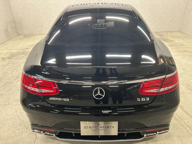 Ｓクラス Ｓ５５０　４マチック　クーペ　エディション　１　左ハンドル　１８８台限定車　スワロクリスタルＰＫＧ　ナイトビューアシスト　デジーノインテリア　白革エアシート　後期Ｓ６３仕様エアロ＆グリル＆２０インチＡＷ＆レッドキャリパ　３６０°カメラ　全塗装済黒（23枚目）