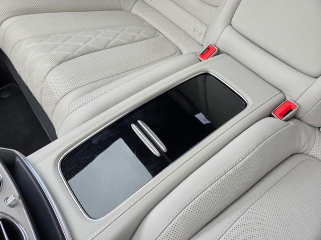 Ｓクラス Ｓ５５０　４マチック　クーペ　エディション　１　左ハンドル　１８８台限定車　スワロクリスタルＰＫＧ　ナイトビューアシスト　デジーノインテリア　白革エアシート　後期Ｓ６３仕様エアロ＆グリル＆２０インチＡＷ＆レッドキャリパ　３６０°カメラ　全塗装済黒（65枚目）