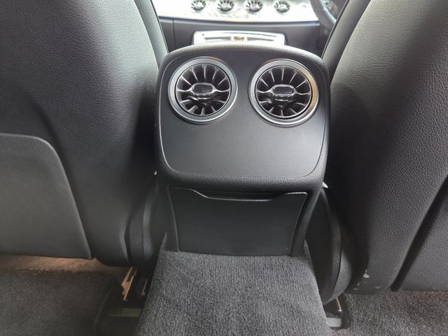 ＣＬＳクラス ＣＬＳ２２０ｄ　スポーツ　黒革シート　ＧＴ６３仕様フロントバンパー　ＧＴ６３仕様リアバンパー＆ディフューザー　パナメリカーナグリル　６３仕様２０ＡＷ　４本出しマフラーカッター　パワートランク　３６０カメラ　シートヒーター（53枚目）