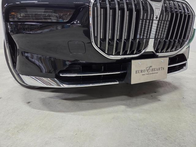 7シリーズ 740d xDrive エクセレンス 740d xDrive エクセレンス オートマチックドア マッサージシート シートベンチレーション パワーシート 置くだけ充電 サンルーフ 360度カメラ パドルシフト アップルカープレイ(16枚目)