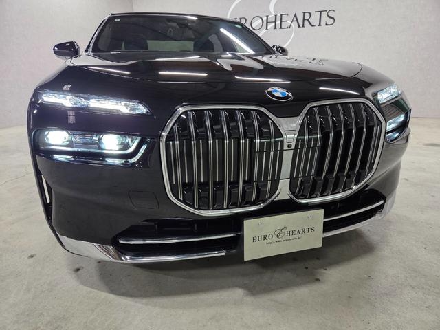7シリーズ 740d xDrive エクセレンス 740d xDrive エクセレンス オートマチックドア マッサージシート シートベンチレーション パワーシート 置くだけ充電 サンルーフ 360度カメラ パドルシフト アップルカープレイ(20枚目)