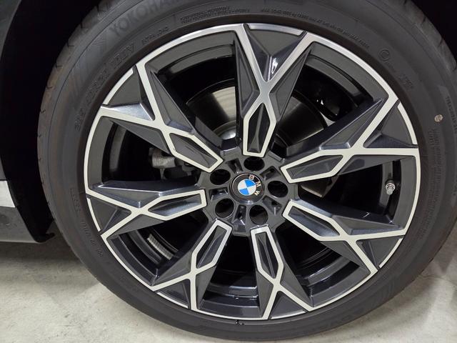 7シリーズ 740d xDrive エクセレンス 740d xDrive エクセレンス オートマチックドア マッサージシート シートベンチレーション パワーシート 置くだけ充電 サンルーフ 360度カメラ パドルシフト アップルカープレイ(30枚目)