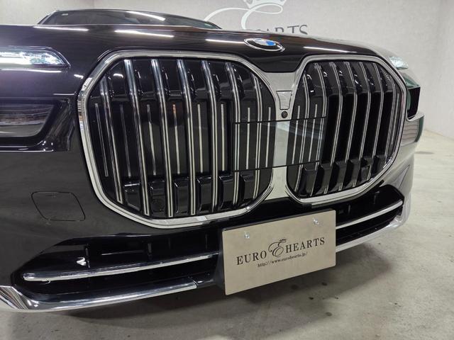 7シリーズ 740d xDrive エクセレンス 740d xDrive エクセレンス オートマチックドア マッサージシート シートベンチレーション パワーシート 置くだけ充電 サンルーフ 360度カメラ パドルシフト アップルカープレイ(34枚目)