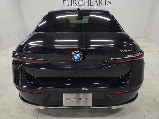 7シリーズ 740d xDrive エクセレンス 740d xDrive エクセレンス オートマチックドア マッサージシート シートベンチレーション パワーシート 置くだけ充電 サンルーフ 360度カメラ パドルシフト アップルカープレイ(35枚目)