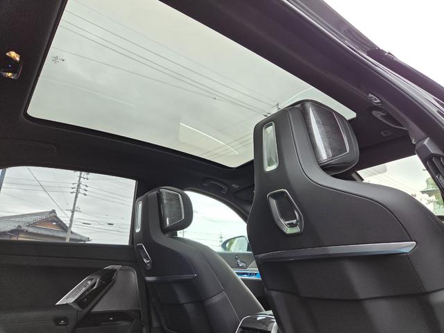 7シリーズ 740d xDrive エクセレンス 740d xDrive エクセレンス オートマチックドア マッサージシート シートベンチレーション パワーシート 置くだけ充電 サンルーフ 360度カメラ パドルシフト アップルカープレイ(77枚目)