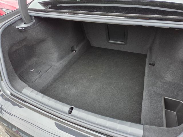 7シリーズ 740d xDrive エクセレンス 740d xDrive エクセレンス オートマチックドア マッサージシート シートベンチレーション パワーシート 置くだけ充電 サンルーフ 360度カメラ パドルシフト アップルカープレイ(78枚目)