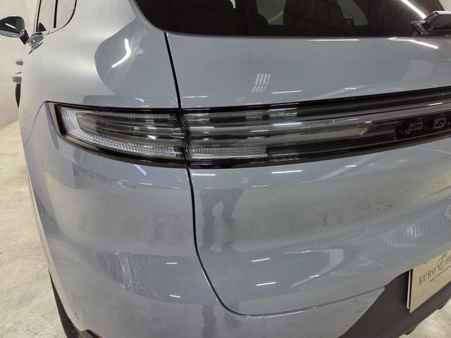 カイエン ベースグレード 21インチカイエンターボAW マトリックスLEDヘッド パノラマルーフ パッセンジャーディスプレイ BOSEサウンド スポーツクロノ スポーツテール LEDテール ソフトクローズドア GTステアリング(41枚目)