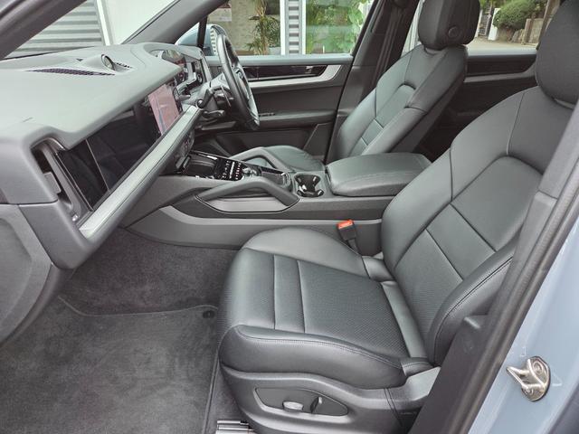 カイエン ベースグレード 21インチカイエンターボAW マトリックスLEDヘッド パノラマルーフ パッセンジャーディスプレイ BOSEサウンド スポーツクロノ スポーツテール LEDテール ソフトクローズドア GTステアリング(69枚目)