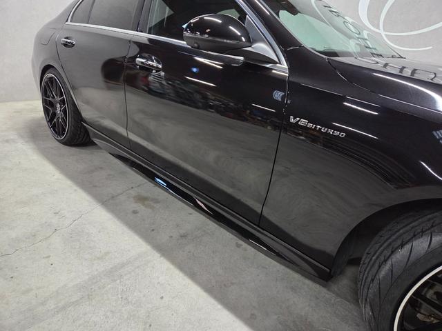 Ｃクラス Ｃ２００アバンギャルド　新品Ｃ６３ＳＥ仕様エアロ＆グリル＆２０インチＡＷ＆新品Ｈ＆Ｒダウンサス　Ｃ６３ＳＥサイドスカート　３６０°カメラ　新品タイヤ　新品４本出しマフラーカッター　黒ハーフレザーシート（71枚目）