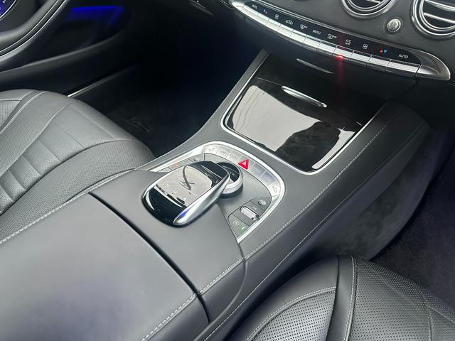 Ｓクラス Ｓ５５０　クーペ　ＡＭＧライン　新品Ｓ６３仕様バンパー！新品Ｓ６３仕様リアディフューザー！４本出しマフラーカッター！パナメリカーナグリル！２２インチハイパーフォージド！ＡＭＧ純正フロントバッジ！ダイヤモンドホワイト！ロワリングキット（9枚目）