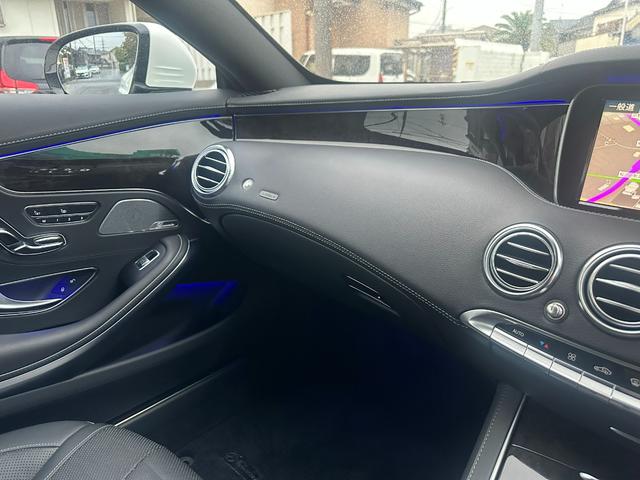 Ｓクラス Ｓ５５０　クーペ　ＡＭＧライン　新品Ｓ６３仕様バンパー！新品Ｓ６３仕様リアディフューザー！４本出しマフラーカッター！パナメリカーナグリル！２２インチハイパーフォージド！ＡＭＧ純正フロントバッジ！ダイヤモンドホワイト！ロワリングキット（11枚目）