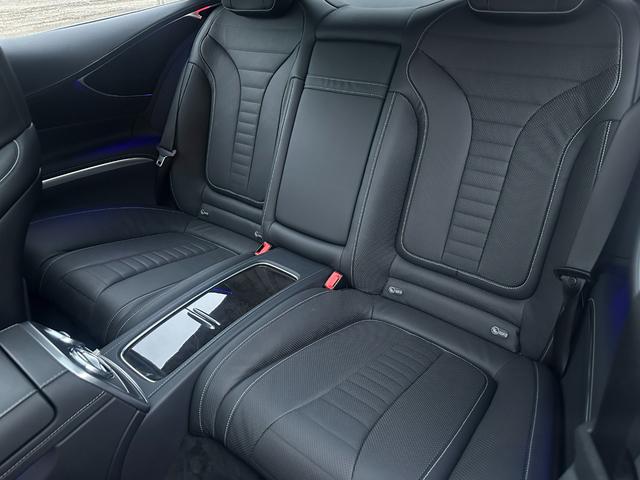Ｓクラス Ｓ５５０　クーペ　ＡＭＧライン　新品Ｓ６３仕様バンパー！新品Ｓ６３仕様リアディフューザー！４本出しマフラーカッター！パナメリカーナグリル！２２インチハイパーフォージド！ＡＭＧ純正フロントバッジ！ダイヤモンドホワイト！ロワリングキット（13枚目）