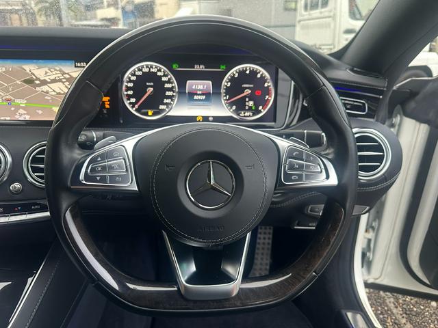 Ｓクラス Ｓ５５０　クーペ　ＡＭＧライン　新品Ｓ６３仕様バンパー！新品Ｓ６３仕様リアディフューザー！４本出しマフラーカッター！パナメリカーナグリル！２２インチハイパーフォージド！ＡＭＧ純正フロントバッジ！ダイヤモンドホワイト！ロワリングキット（22枚目）