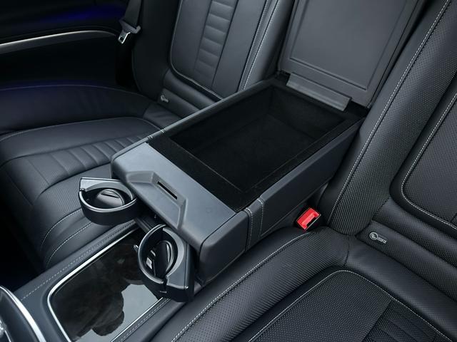 Ｓクラス Ｓ５５０　クーペ　ＡＭＧライン　新品Ｓ６３仕様バンパー！新品Ｓ６３仕様リアディフューザー！４本出しマフラーカッター！パナメリカーナグリル！２２インチハイパーフォージド！ＡＭＧ純正フロントバッジ！ダイヤモンドホワイト！ロワリングキット（34枚目）