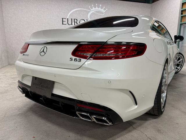 Ｓクラス Ｓ５５０　クーペ　ＡＭＧライン　新品Ｓ６３仕様バンパー！新品Ｓ６３仕様リアディフューザー！４本出しマフラーカッター！パナメリカーナグリル！２２インチハイパーフォージド！ＡＭＧ純正フロントバッジ！ダイヤモンドホワイト！ロワリングキット（52枚目）