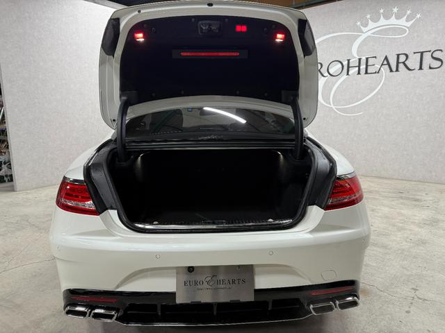 Ｓクラス Ｓ５５０　クーペ　ＡＭＧライン　新品Ｓ６３仕様バンパー！新品Ｓ６３仕様リアディフューザー！４本出しマフラーカッター！パナメリカーナグリル！２２インチハイパーフォージド！ＡＭＧ純正フロントバッジ！ダイヤモンドホワイト！ロワリングキット（56枚目）