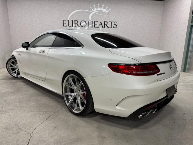 Ｓクラス Ｓ５５０　クーペ　ＡＭＧライン　新品Ｓ６３仕様バンパー！新品Ｓ６３仕様リアディフューザー！４本出しマフラーカッター！パナメリカーナグリル！２２インチハイパーフォージド！ＡＭＧ純正フロントバッジ！ダイヤモンドホワイト！ロワリングキット（68枚目）